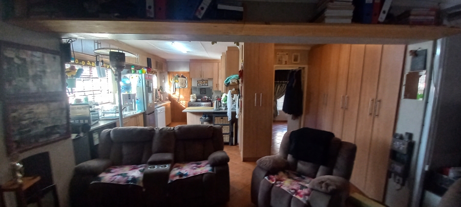 6 Bedroom Property for Sale in Middelburg South Mpumalanga