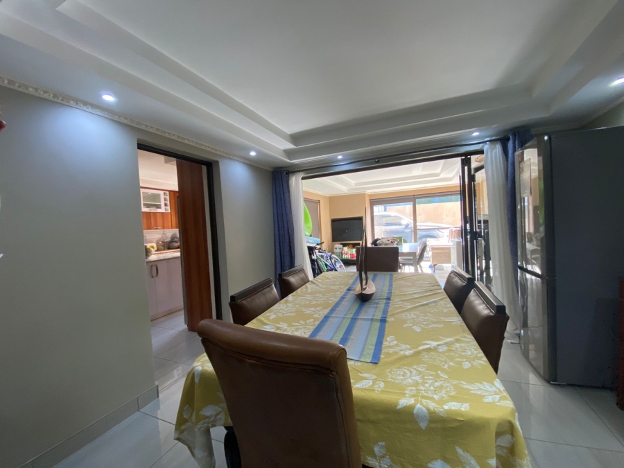 5 Bedroom Property for Sale in Riverside Park Mpumalanga