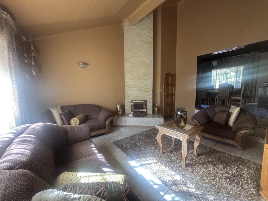 3 Bedroom Property for Sale in Die Heuwel Ext 4 Mpumalanga
