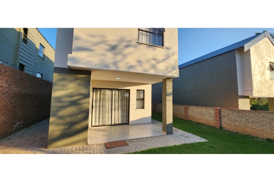 3 Bedroom Property for Sale in Stonehenge Ext 1 Mpumalanga