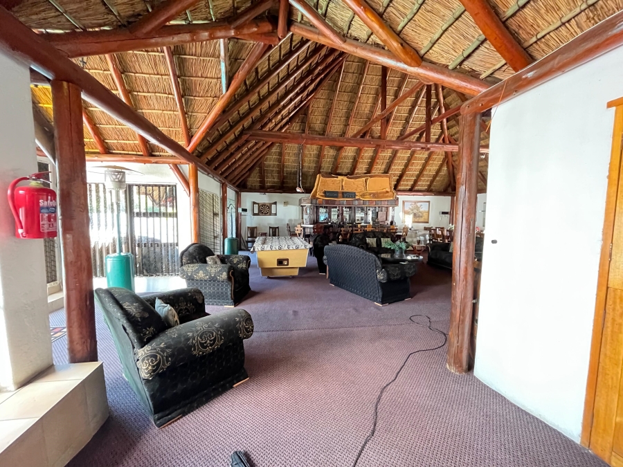 To Let 7 Bedroom Property for Rent in Reyno Ridge Mpumalanga