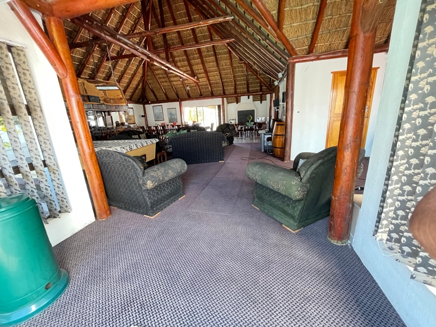 To Let 7 Bedroom Property for Rent in Reyno Ridge Mpumalanga