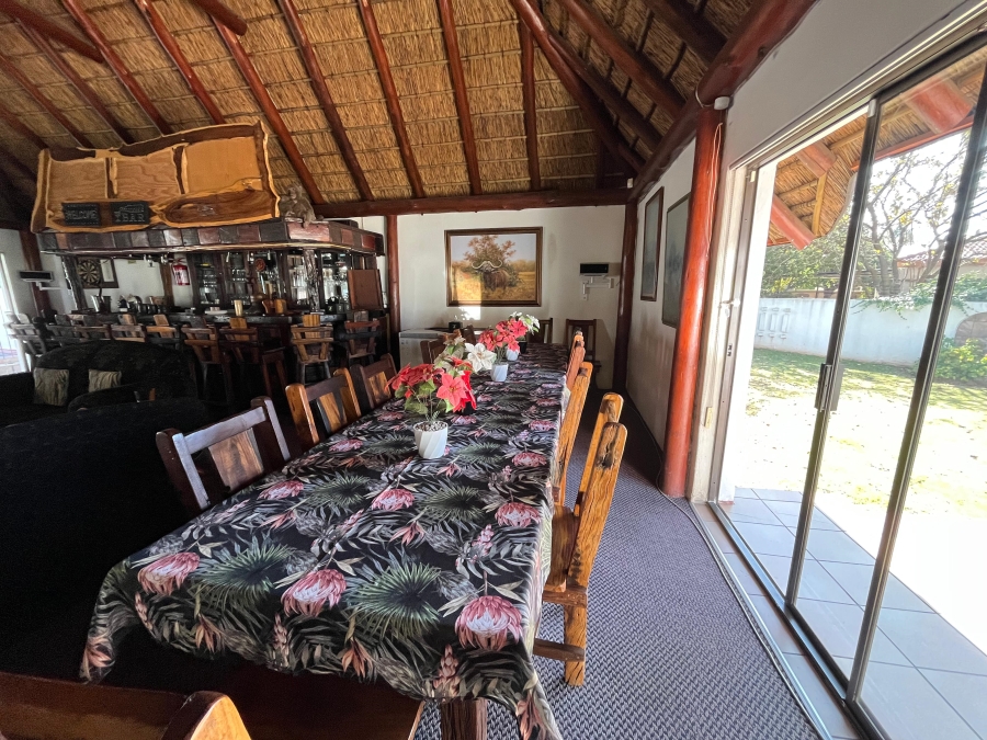 To Let 7 Bedroom Property for Rent in Reyno Ridge Mpumalanga