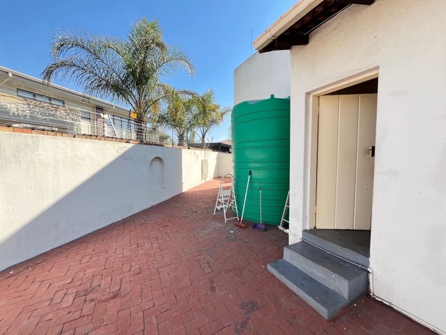 To Let 7 Bedroom Property for Rent in Reyno Ridge Mpumalanga