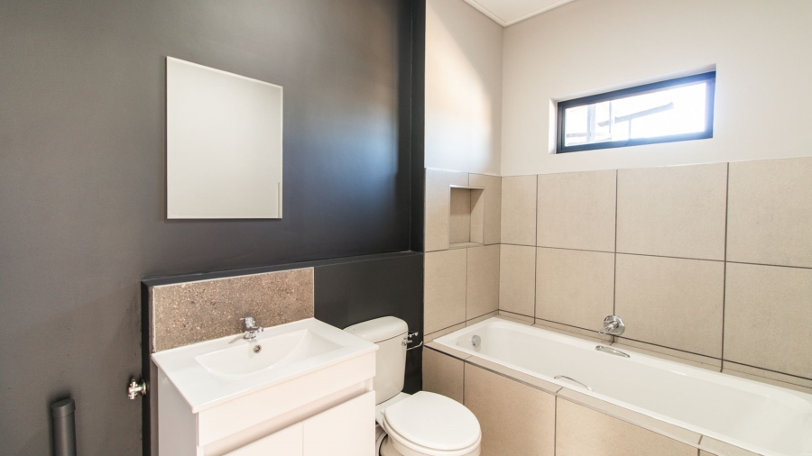 2 Bedroom Property for Sale in Riverside Park Mpumalanga