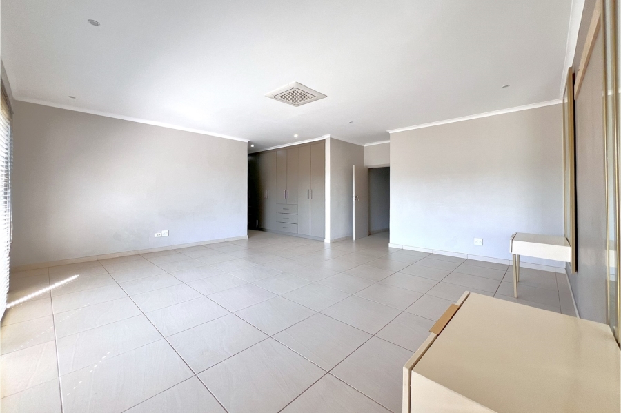 4 Bedroom Property for Sale in Granite Hill Mpumalanga