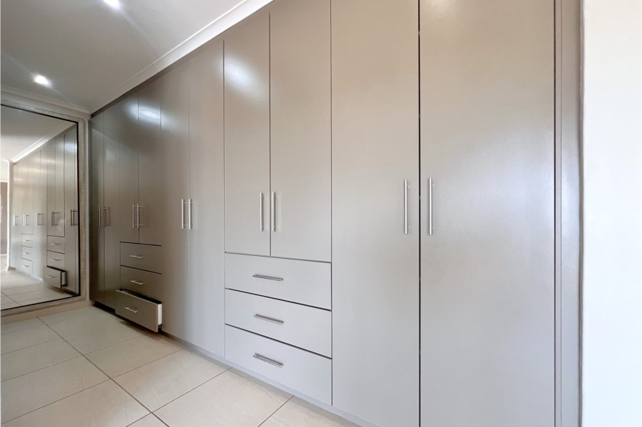 4 Bedroom Property for Sale in Granite Hill Mpumalanga