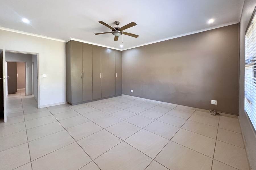 4 Bedroom Property for Sale in Granite Hill Mpumalanga