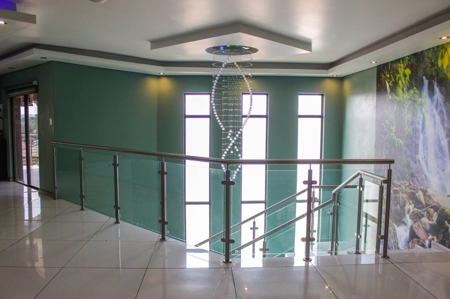 6 Bedroom Property for Sale in Aerorand Mpumalanga