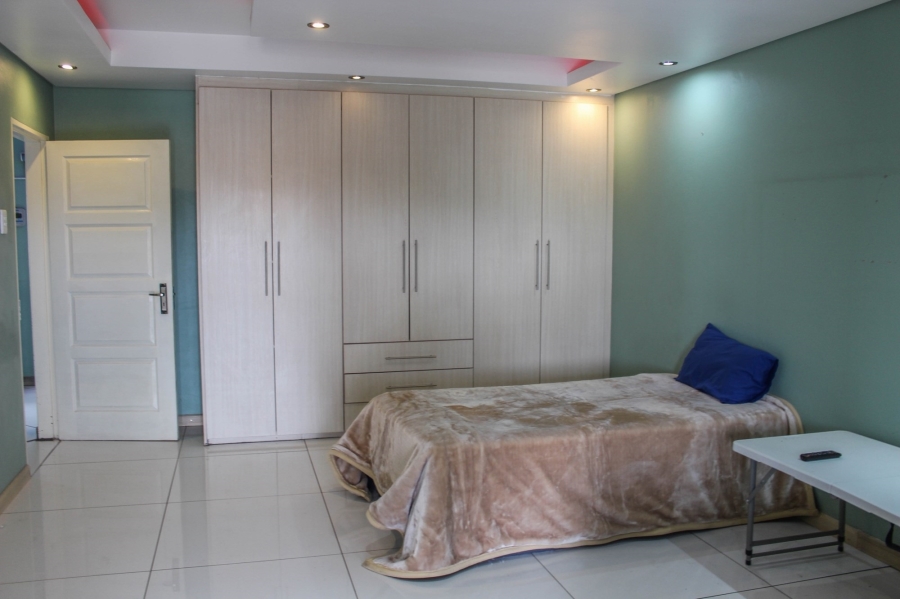 6 Bedroom Property for Sale in Aerorand Mpumalanga