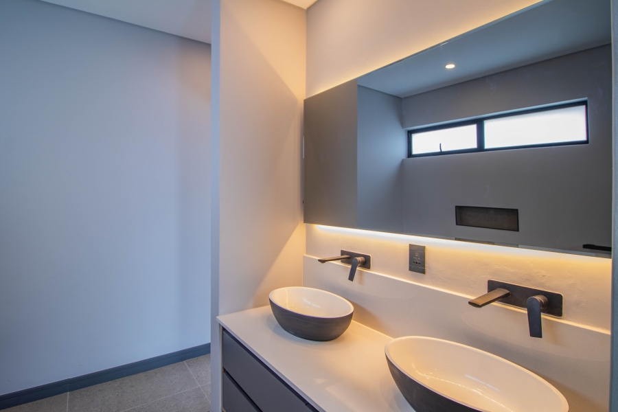 4 Bedroom Property for Sale in Sonheuwel Mpumalanga