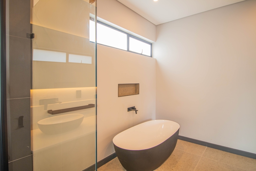 4 Bedroom Property for Sale in Sonheuwel Mpumalanga
