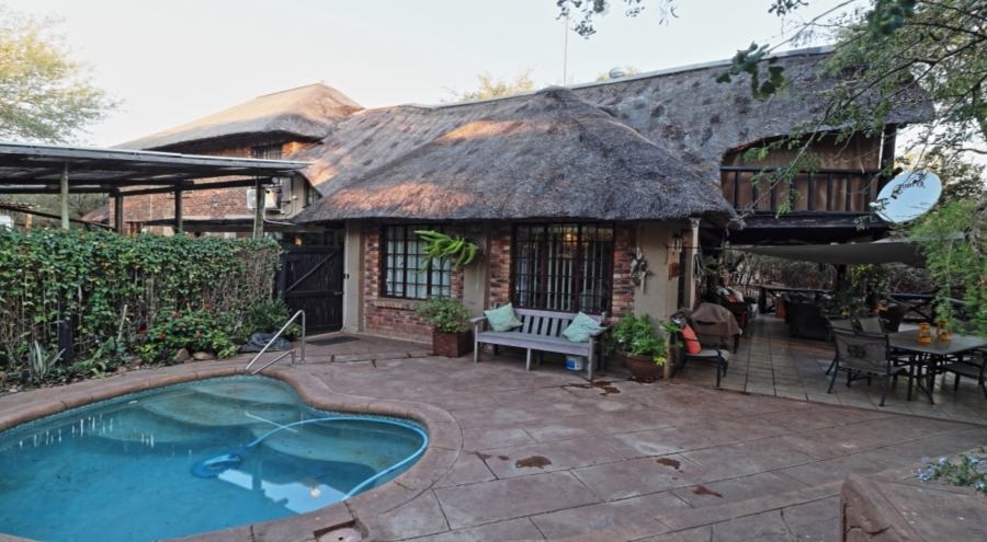 5 Bedroom Property for Sale in Marloth Park Mpumalanga