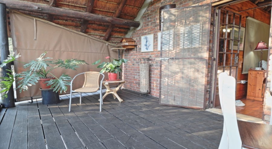 5 Bedroom Property for Sale in Marloth Park Mpumalanga