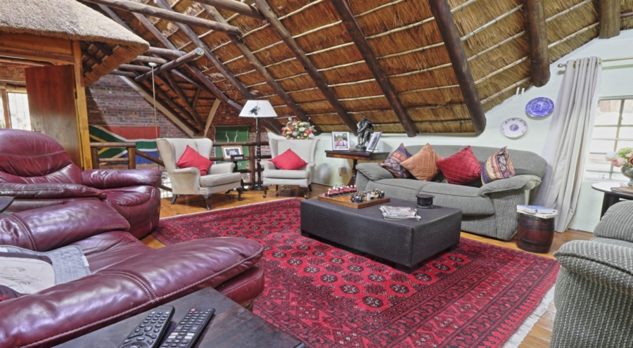 5 Bedroom Property for Sale in Marloth Park Mpumalanga