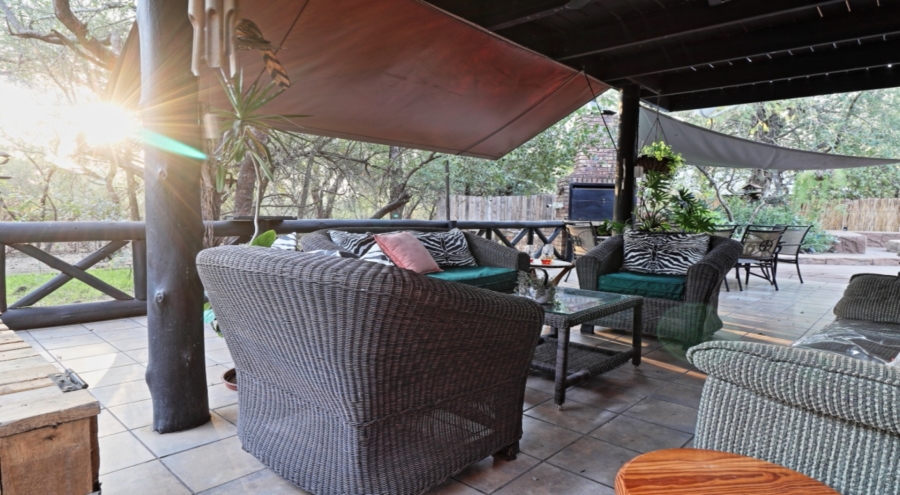 5 Bedroom Property for Sale in Marloth Park Mpumalanga
