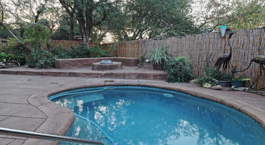 5 Bedroom Property for Sale in Marloth Park Mpumalanga