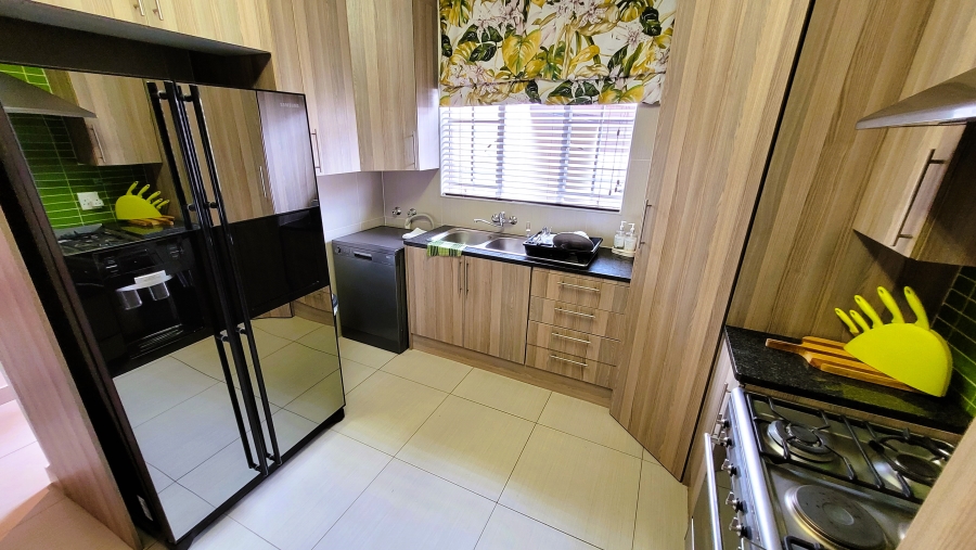 4 Bedroom Property for Sale in Stonehenge Ext 7 Mpumalanga