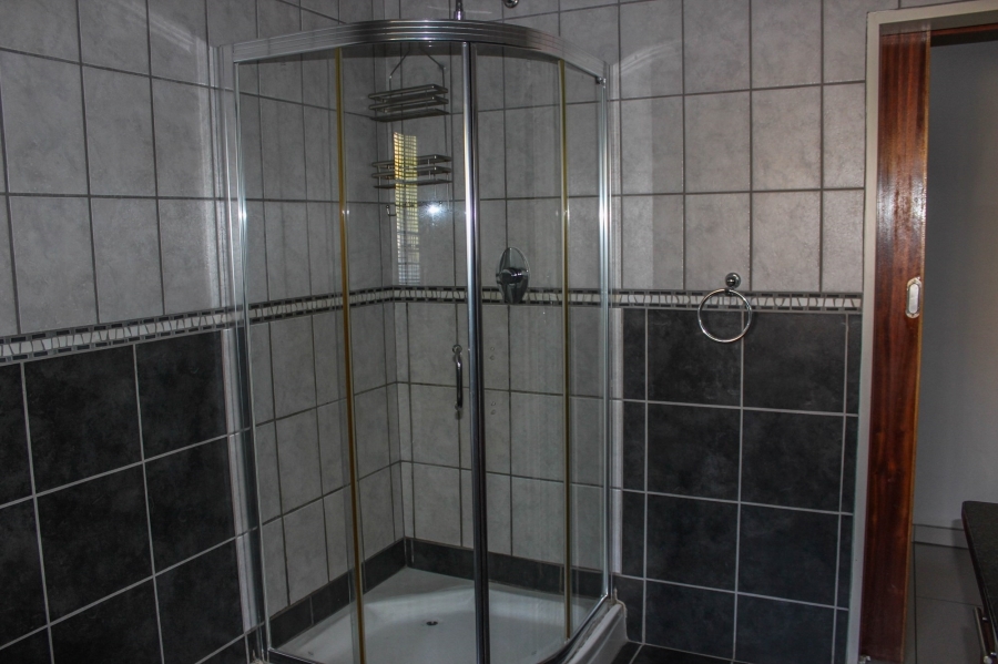 3 Bedroom Property for Sale in Aerorand Mpumalanga