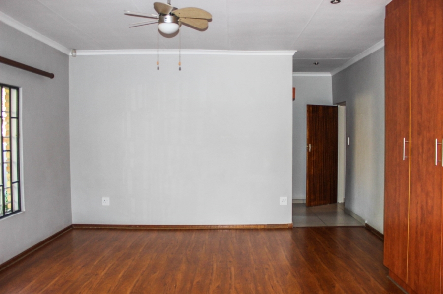3 Bedroom Property for Sale in Aerorand Mpumalanga