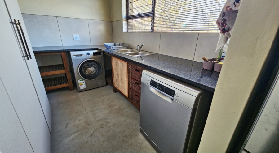 3 Bedroom Property for Sale in Marloth Park Mpumalanga