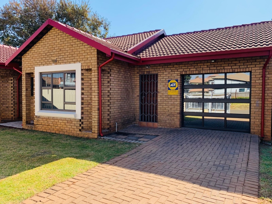2 Bedroom Property for Sale in Mineralia Mpumalanga