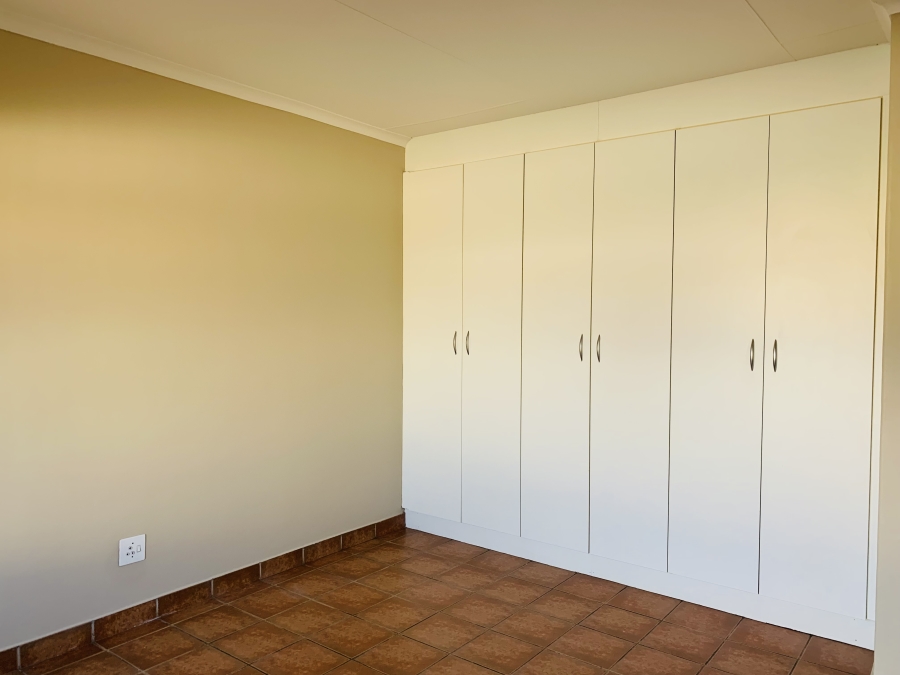 2 Bedroom Property for Sale in Mineralia Mpumalanga