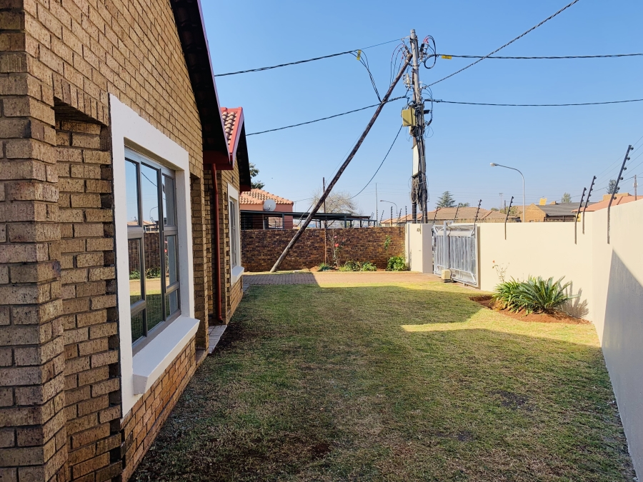 2 Bedroom Property for Sale in Mineralia Mpumalanga