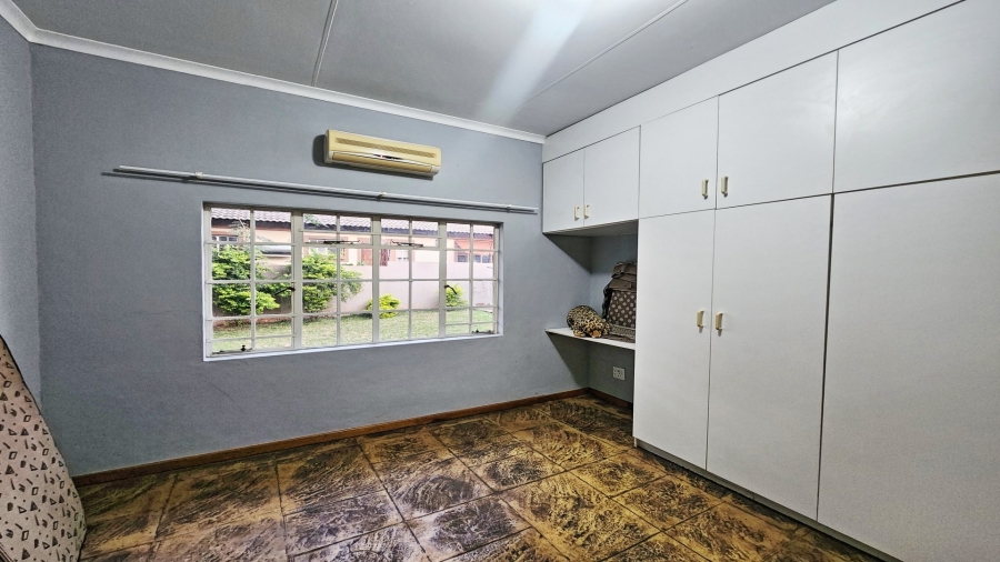 3 Bedroom Property for Sale in Malelane Mpumalanga