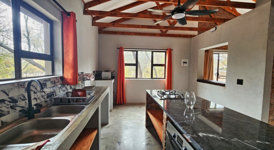 2 Bedroom Property for Sale in Marloth Park Mpumalanga
