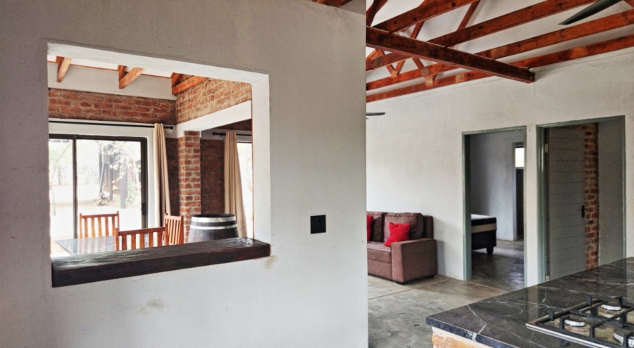 2 Bedroom Property for Sale in Marloth Park Mpumalanga