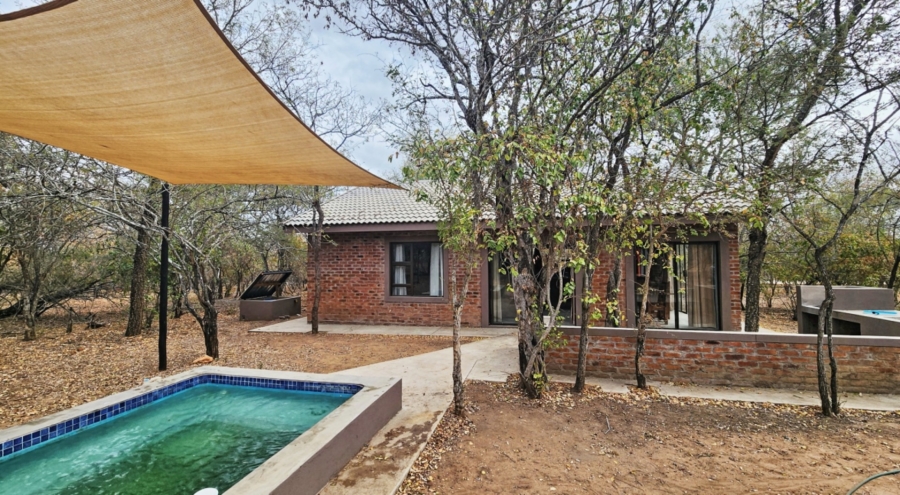 2 Bedroom Property for Sale in Marloth Park Mpumalanga