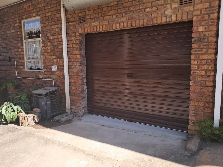 2 Bedroom Property for Sale in Piet Retief Mpumalanga