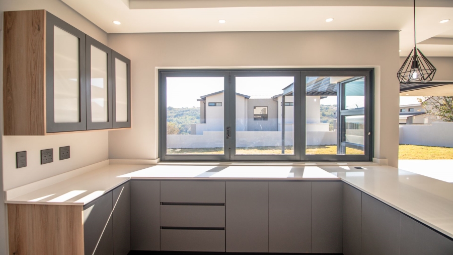4 Bedroom Property for Sale in Sonheuwel Mpumalanga