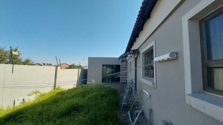 3 Bedroom Property for Sale in Terra Nova Mpumalanga