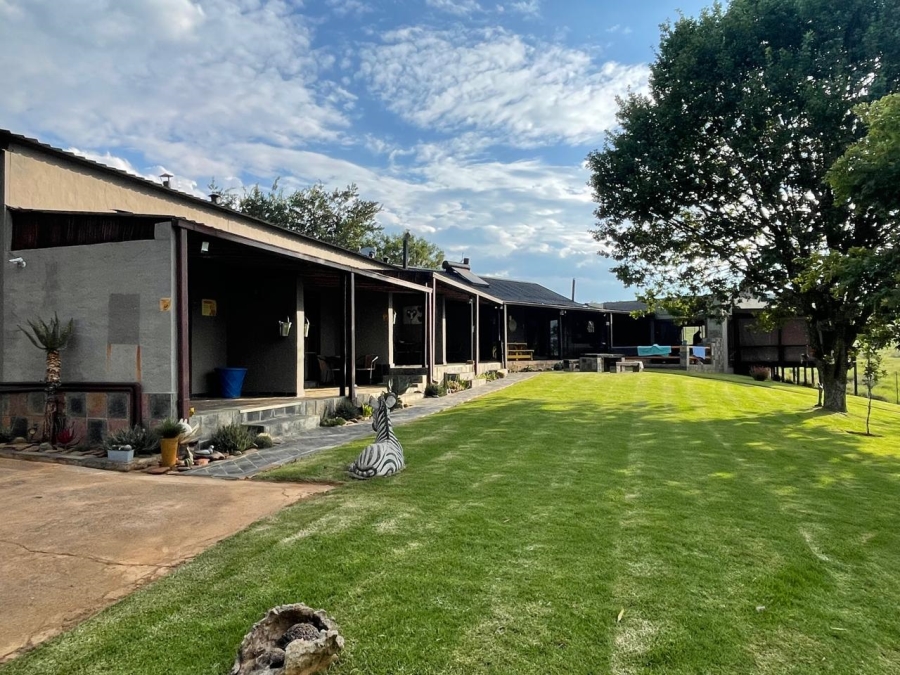 2 Bedroom Property for Sale in Machadodorp Mpumalanga