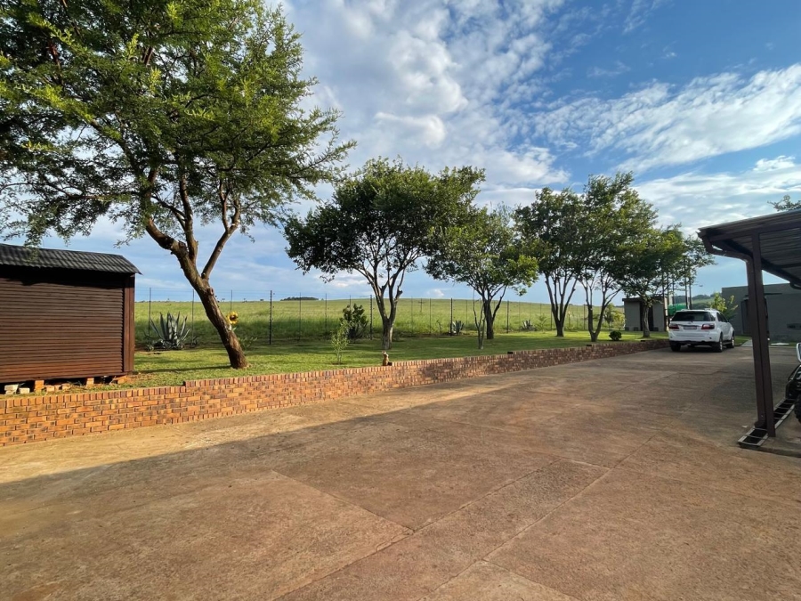 2 Bedroom Property for Sale in Machadodorp Mpumalanga