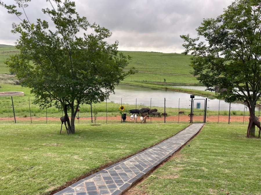 2 Bedroom Property for Sale in Machadodorp Mpumalanga