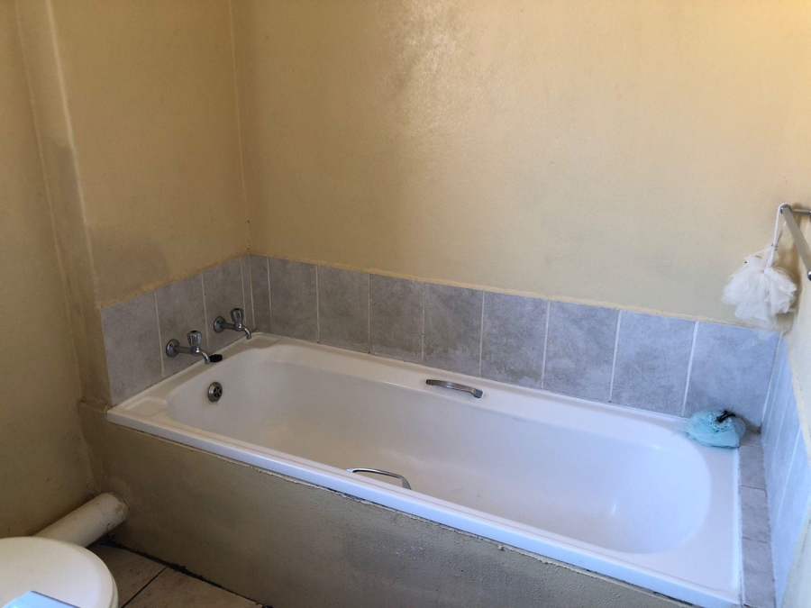 2 Bedroom Property for Sale in Karino Mpumalanga