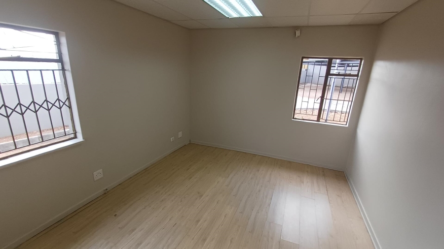 To Let commercial Property for Rent in Sonheuwel Mpumalanga