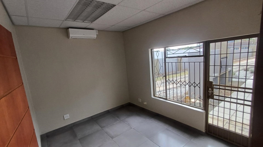 To Let commercial Property for Rent in Sonheuwel Mpumalanga