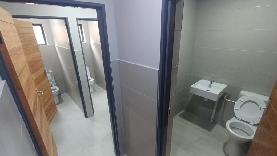To Let commercial Property for Rent in Riverside Park Mpumalanga