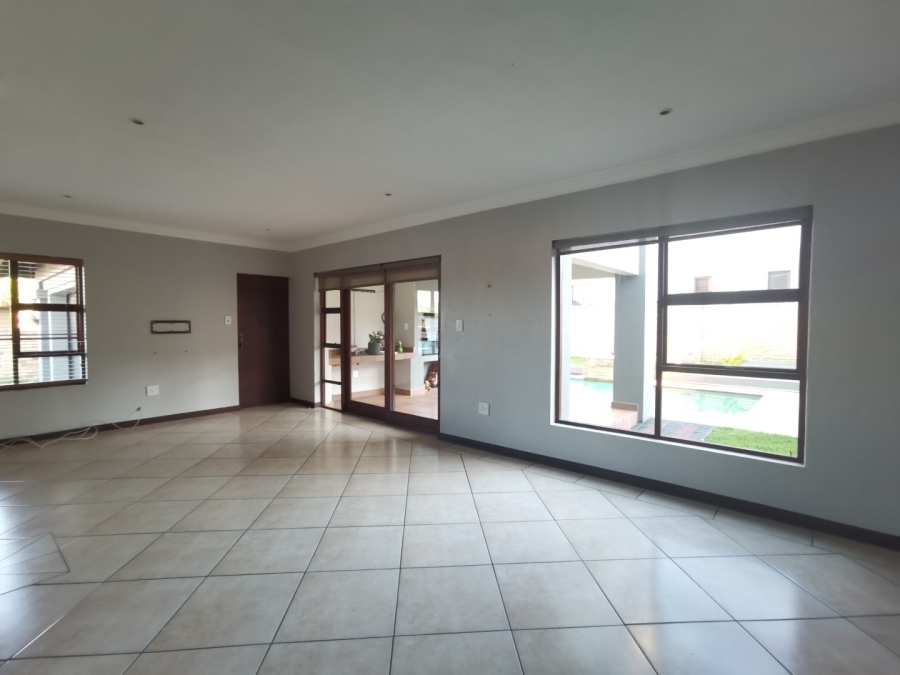 To Let 3 Bedroom Property for Rent in West Acres Mpumalanga