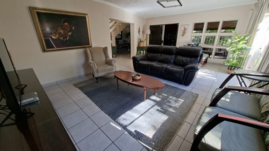 To Let 3 Bedroom Property for Rent in Sonheuwel Mpumalanga