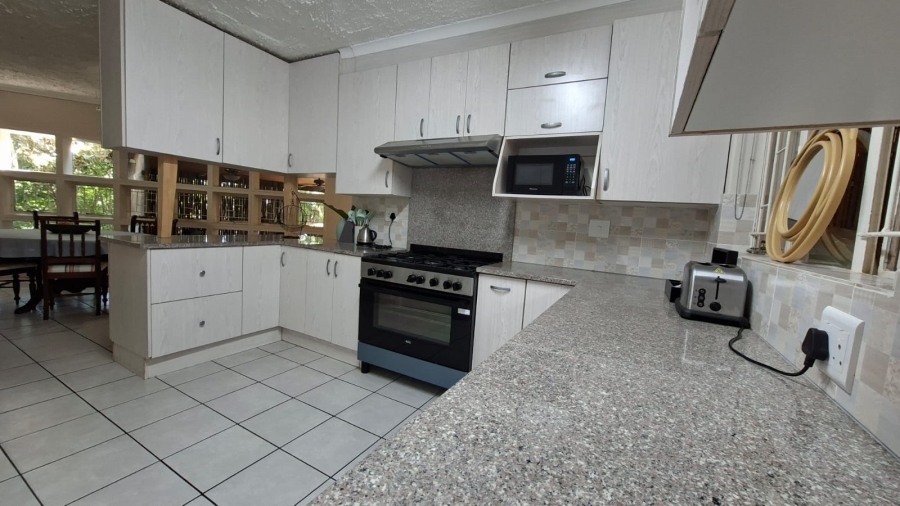 To Let 3 Bedroom Property for Rent in Sonheuwel Mpumalanga