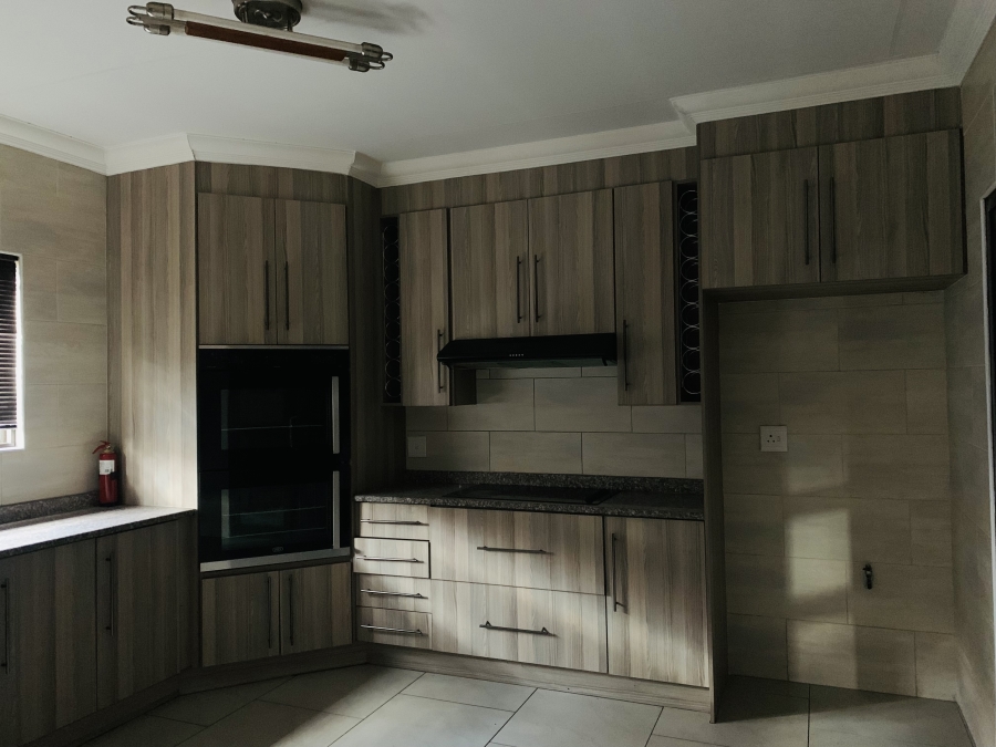 To Let 3 Bedroom Property for Rent in Aerorand Mpumalanga