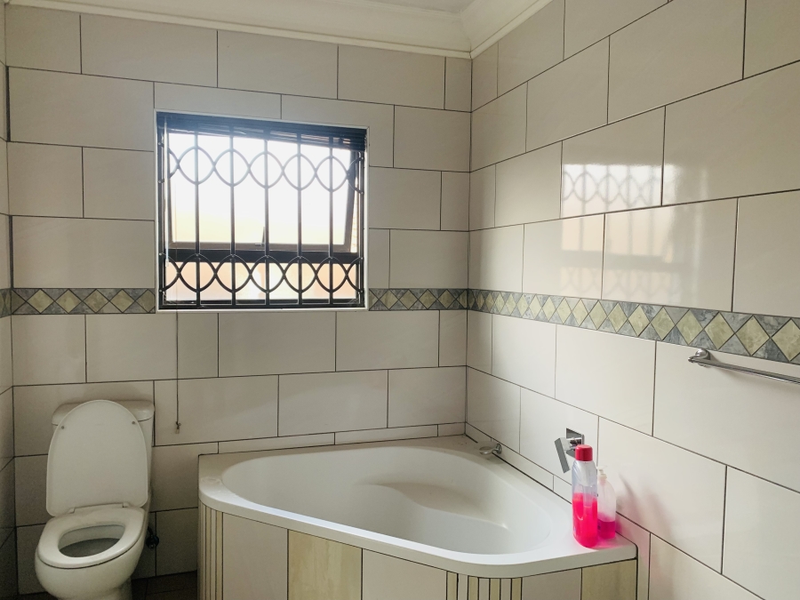 To Let 3 Bedroom Property for Rent in Aerorand Mpumalanga