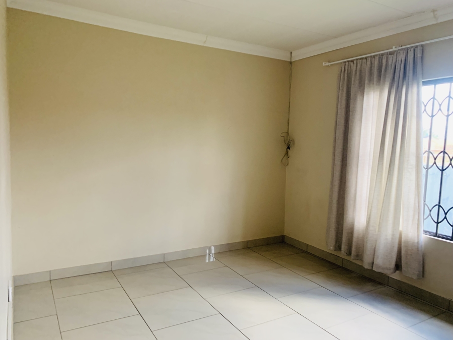 To Let 3 Bedroom Property for Rent in Aerorand Mpumalanga