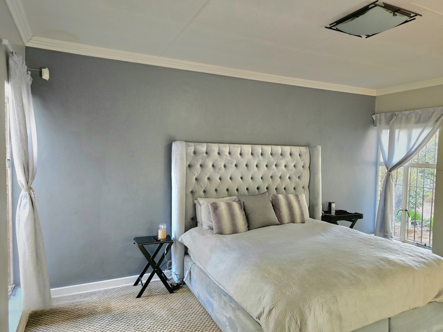 4 Bedroom Property for Sale in Reyno Ridge Mpumalanga