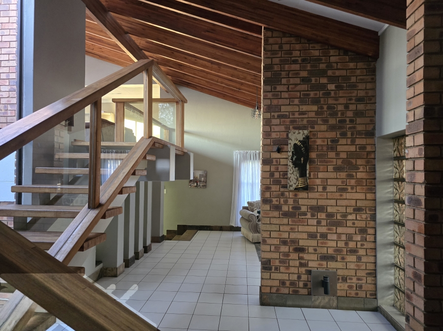 4 Bedroom Property for Sale in Reyno Ridge Mpumalanga